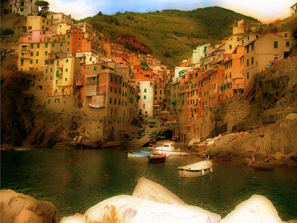 Beautiful Places to visit in Italy, Cinque Terre, UNESCO Heritage region 